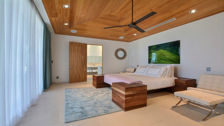 best vacation house harbour island