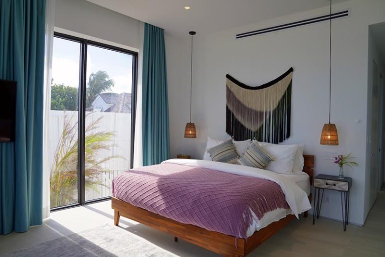 best place to stay in harbour island