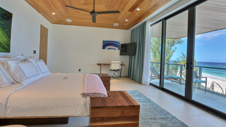 best vacation house harbour island