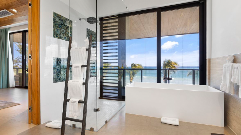 best vacation house harbour island