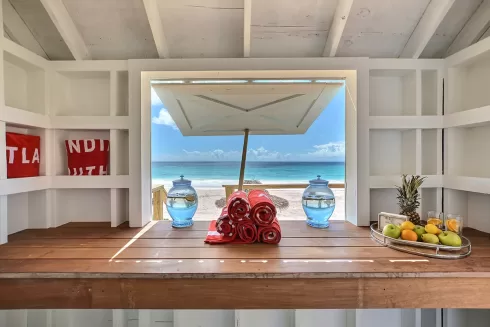 luxury house rental Bahamas