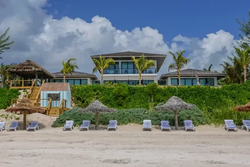 luxury rental Bahamas