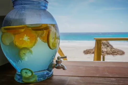 luxury rental house in Bahamas