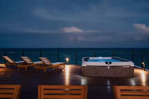 luxury rental house in Bahamas