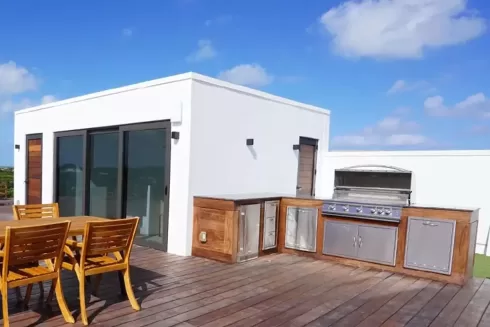 luxury rental house in Bahamas