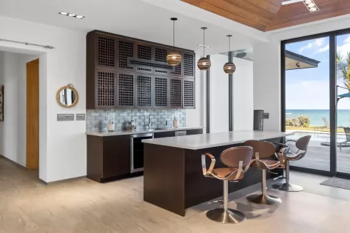 home rentals in Harbour Island